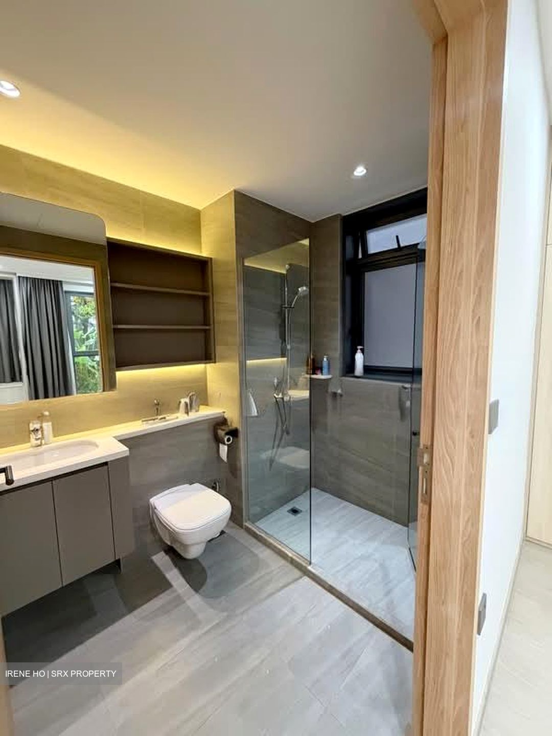 Hundred Palms Residences (D19), Condominium #578661101